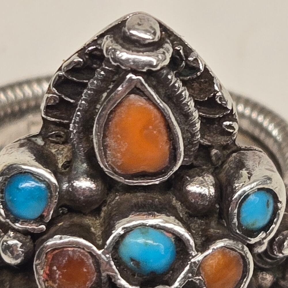Vintage 70's 80's Boho Eclectic Global Tribal Multi-Color Shield Silver Ring, 7 - Picture 5 of 12